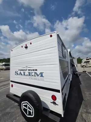 2027 Salem Cruise Lite 273QBXL photo 13