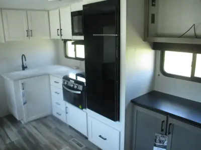 2025 Jayco Jay Flight SLX 330TBS photo 7