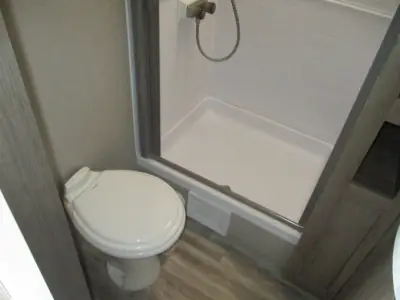 2022 Grand Design Imagine 3100RD photo 21