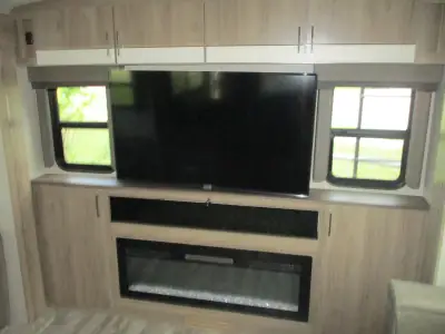 2022 Grand Design Imagine 3100RD photo 8