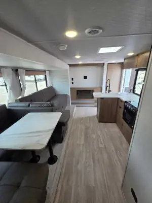 2027 Forest River Salem Cruise Lite 273QBXL photo 4