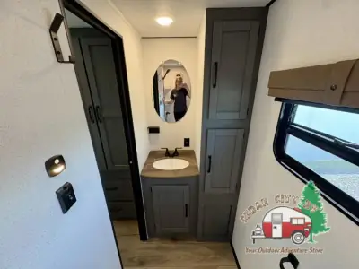 2027 Forest River Puma Vista 421LFT photo 32