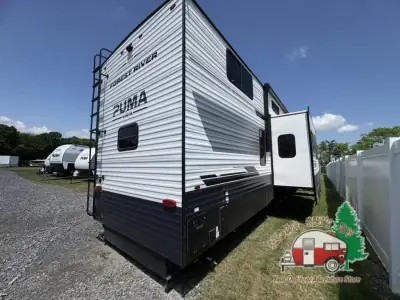 2027 Forest River Puma Vista 421LFT photo 9