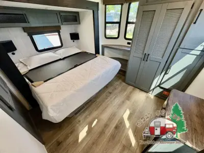 2027 Forest River Puma Vista 421LFT photo 33