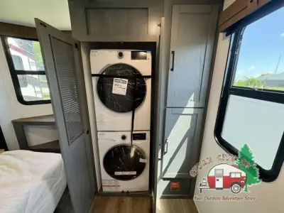 2027 Forest River Puma Vista 421LFT photo 35