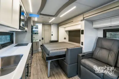 2026 Newmar Freedom Aire 2515 Std photo 13