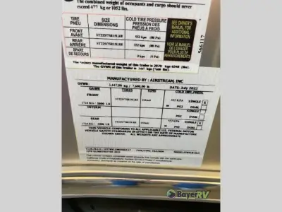 2022 Airstream Globetrotter 27FB photo 9