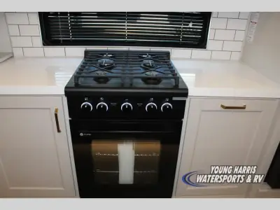 2027 Grand Design Solitude 370DV photo 9