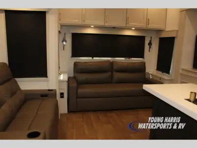 2027 Grand Design Solitude 370DV photo 6