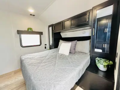 2022 Forest River CHEROKEE 306MM photo 17