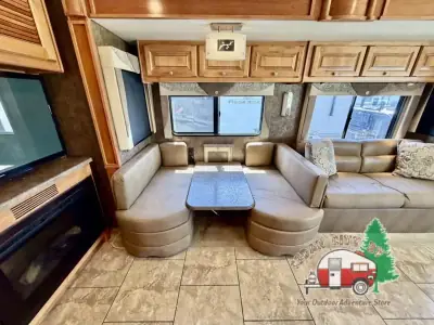 2015 Tiffin Motorhomes Allegro 35 QBA photo 22