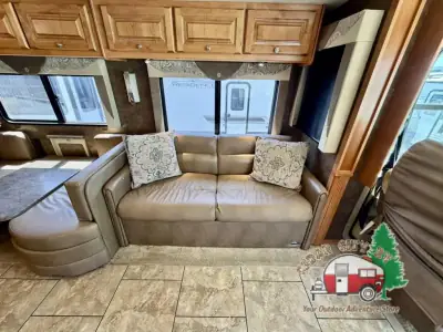 2015 Tiffin Motorhomes Allegro 35 QBA photo 21