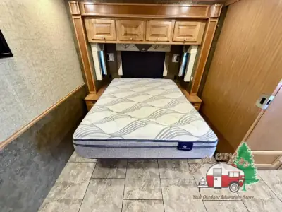 2015 Tiffin Motorhomes Allegro 35 QBA photo 26