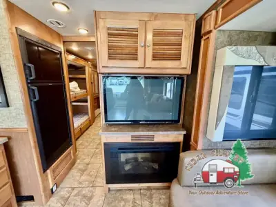 2015 Tiffin Motorhomes Allegro 35 QBA photo 23