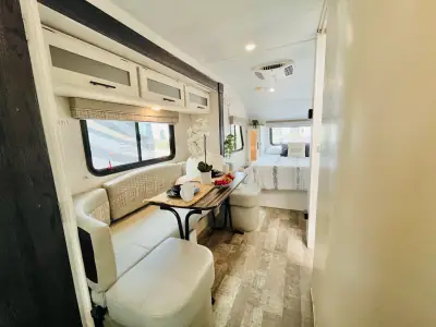 2021 Forest River R-POD 195 photo 3