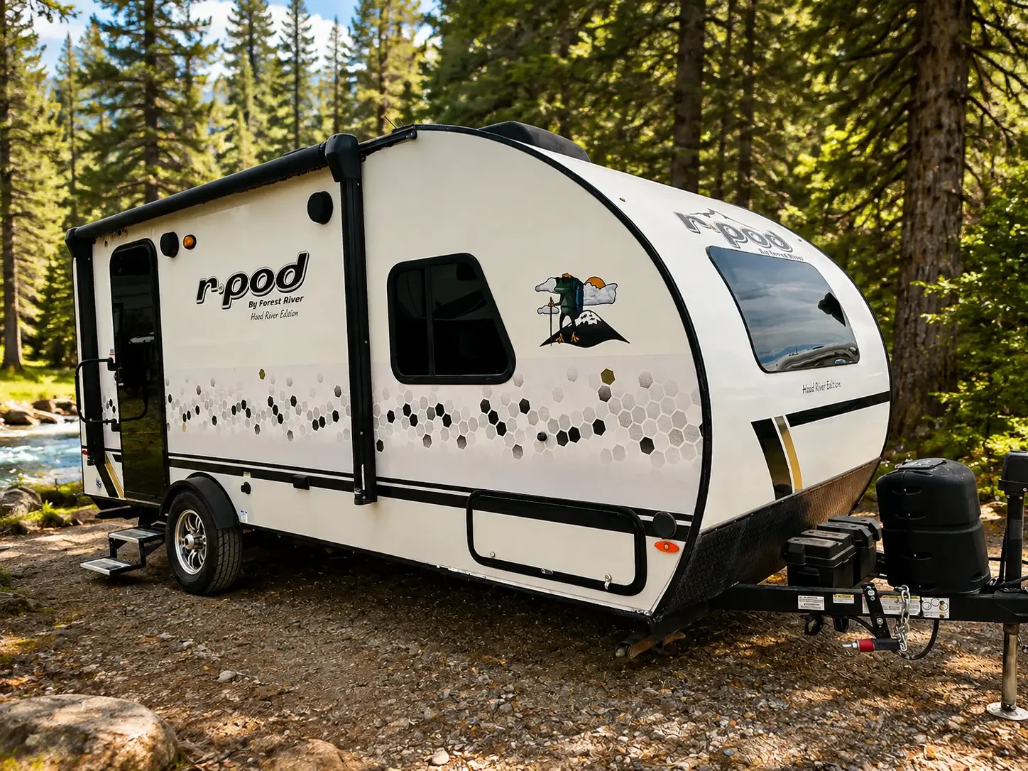2021 Forest River R-POD 195 exterior