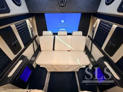 2023 Midwest Automotive Designs Business Class Standard photo 38