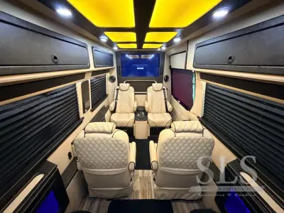 2023 Midwest Automotive Designs Business Class Standard photo 46