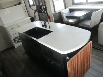 2023 Jayco Pinnacle 32RLTS photo 13