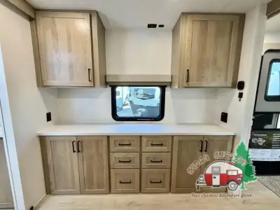 2027 Forest River Rockwood Ultra Lite 2711RK photo 30