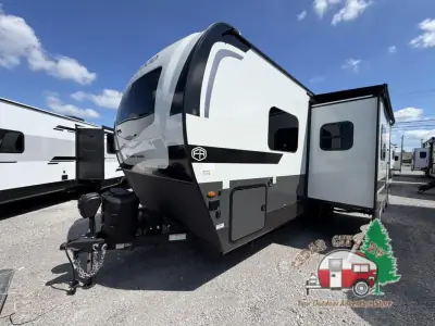 2027 Forest River Rockwood Mini Lite 2525RB photo 5