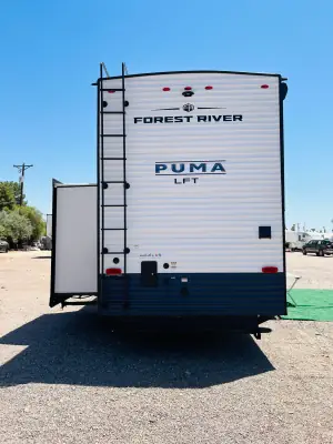 2025 Forest River PALOMINO PUMA photo 5