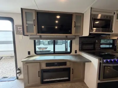 2021 Palomino Puma 28RBQS photo 4