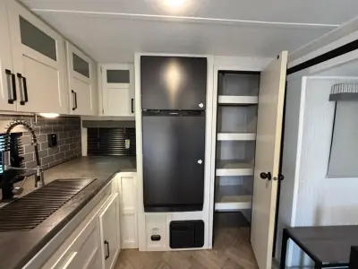 2021 Palomino Puma 28RBQS photo 13