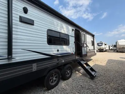 2021 Palomino Puma 28RBQS photo 44