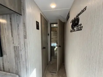 2021 Palomino Puma 28RBQS photo 23