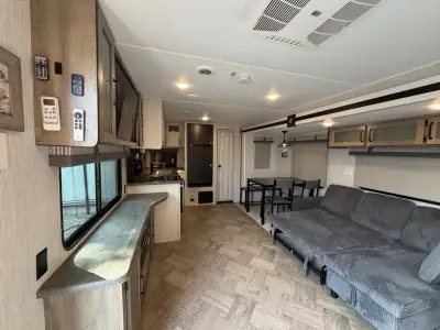 2021 Palomino Puma 28RBQS photo 18