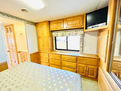 2001 Newmar DUTCH STAR 3852 photo 20