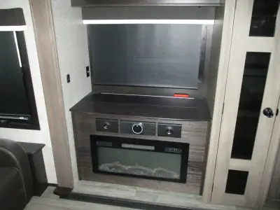 2023 Jayco North Point 340CKTS photo 8