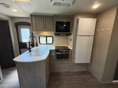 2022 Forest River AURORA 34BHTS photo 17