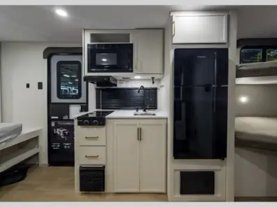 2026 Grand Design Transcend One 161DB photo 16