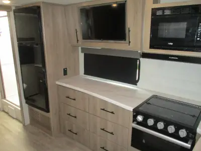 2023 Grand Design Imagine XLS 22RBE photo 14