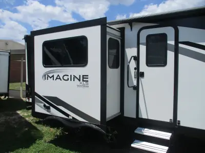 2023 Grand Design Imagine XLS 22RBE photo 6