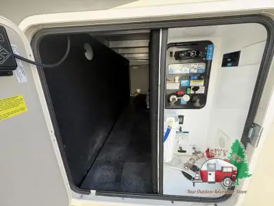 2017 Grand Design Solitude 375RES photo 8