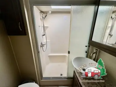 2017 Grand Design Solitude 375RES photo 35