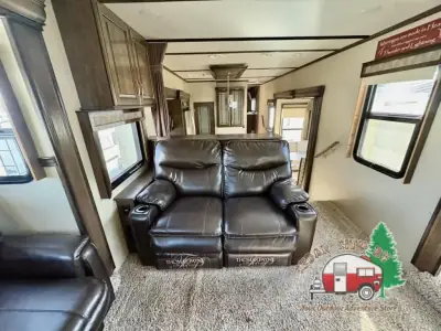 2017 Grand Design Solitude 375RES photo 20