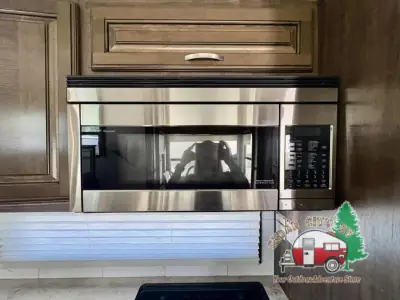 2017 Grand Design Solitude 375RES photo 27