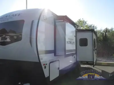 2026 Forest River Flagstaff Micro Lite 25SRK photo 4