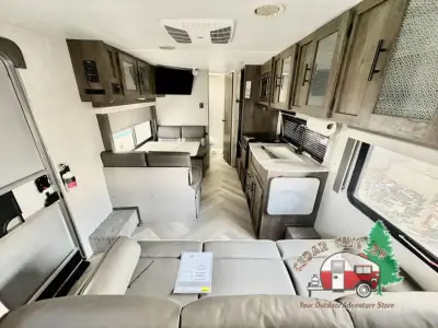 2021 Forest River Salem Cruise Lite 241QBXL photo 11