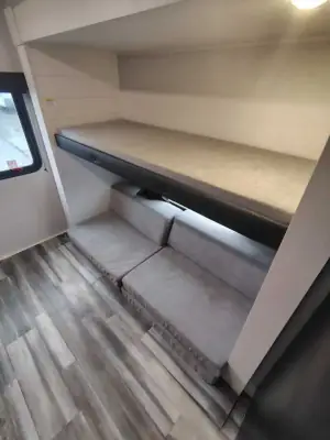 2026 Jayco Jay Flight SLX 325BHT photo 5