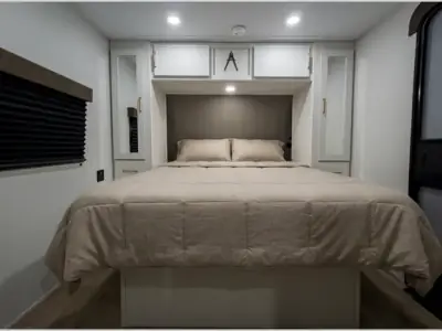 2026 Grand Design Transcend 245RLT photo 18