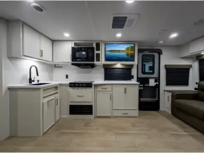 2026 Grand Design Transcend 245RLT photo 17