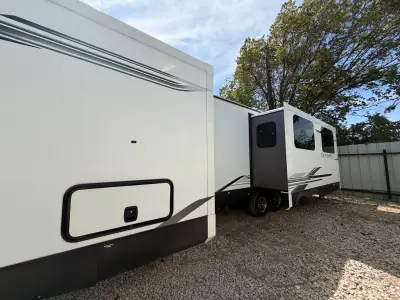 2022 Palomino SOLAIRE 304RKDS photo 44