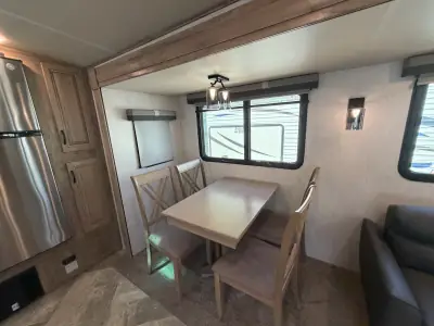 2022 Palomino SOLAIRE 304RKDS photo 7