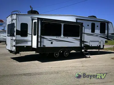 2022 Dutchmen Astoria 2993RLF
