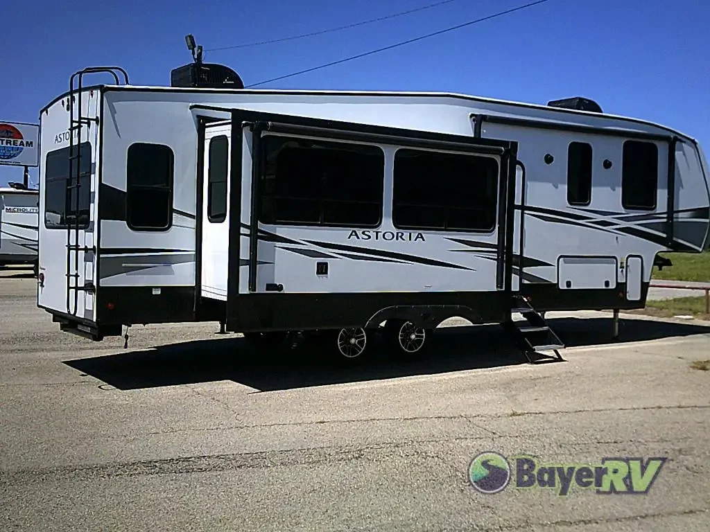 2022 Dutchmen Astoria 2993RLF exterior